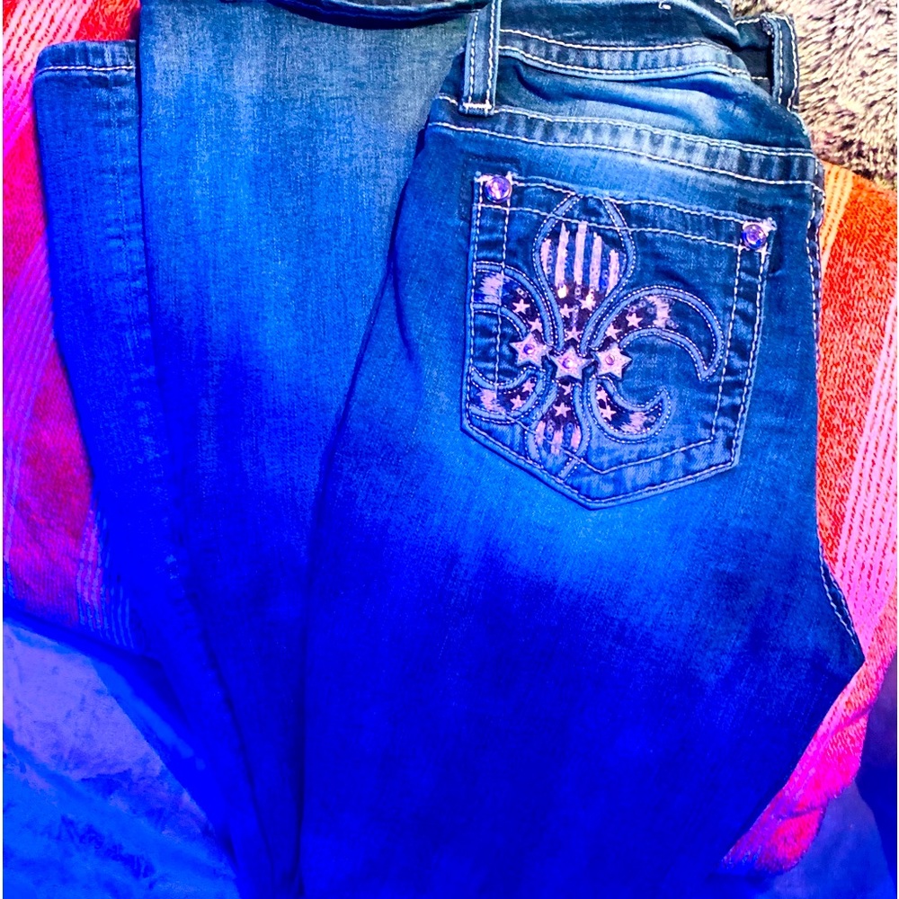 Brand new never been worn bootcut size 27